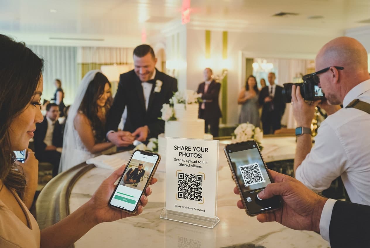 Shared Wedding Album: The Kind That Includes Everyone